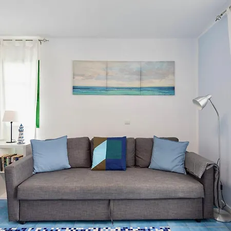 20 Metres From The Sea In Apartment